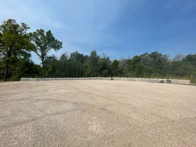 Eagle's Summit RV Park, Bastrop, Texas Picture 2