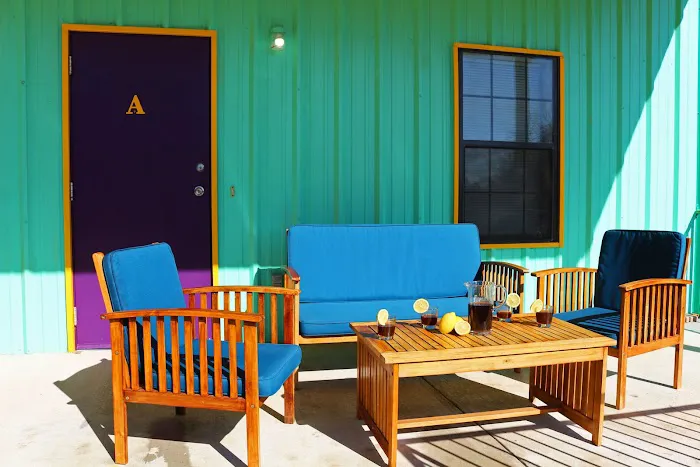 StaRV Park | RV Pads and Apartments Picture 3