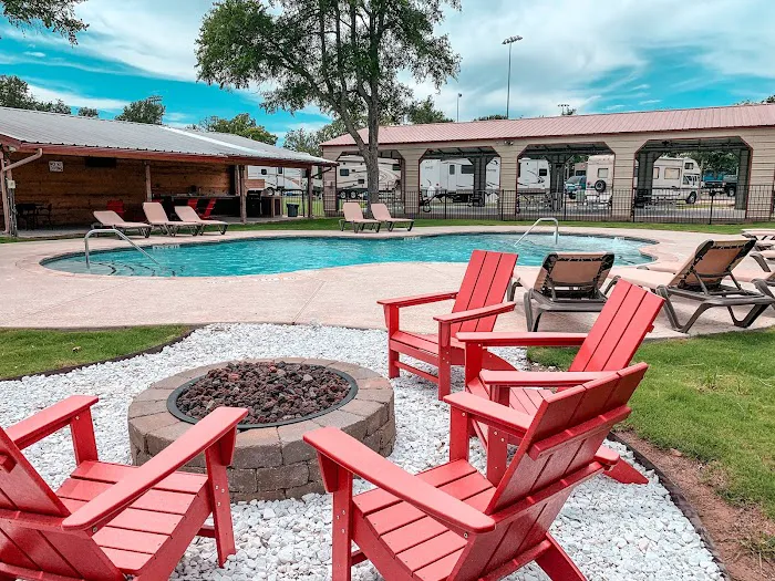 Great Escapes RV Park Austin Oaks Picture 1