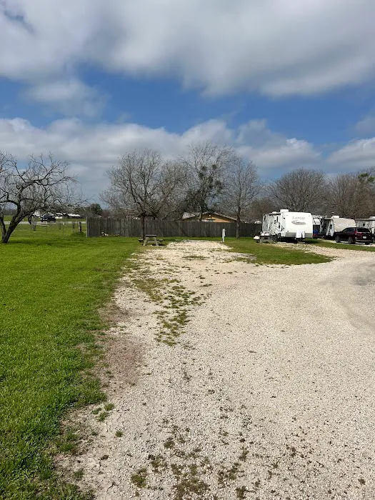 Patriot RV Park - Gonzales Picture 2