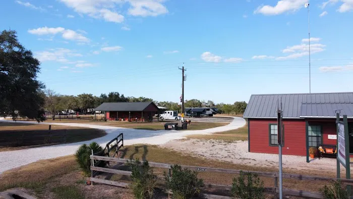 Shade Tree RV Park Picture 1