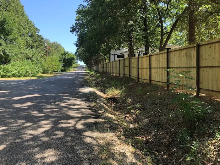 Gone Fishing Rv Resort Picture 9