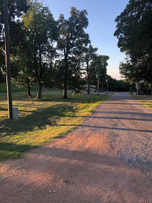 Gone Fishing Rv Resort Picture 5