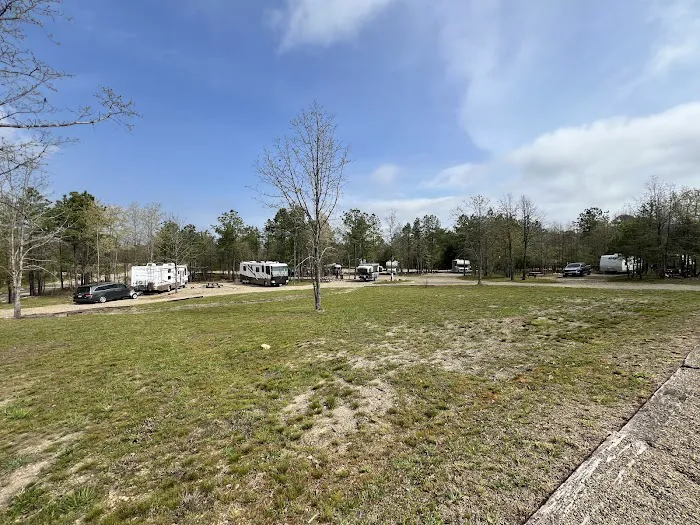 The Winding Woods RV Park Picture 1