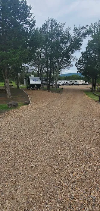 Highway 2 RV Park Picture 6