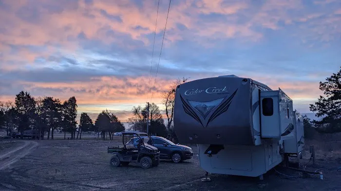 Highway 2 RV Park Picture 7