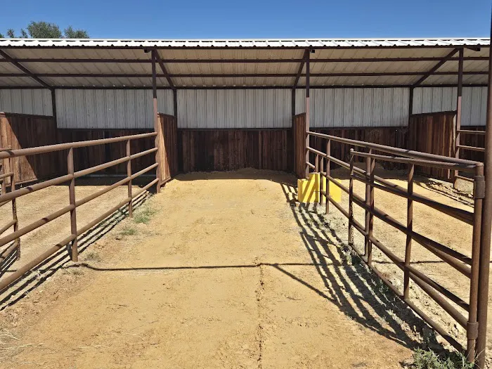 I'll Make u Famous Rv and Horse Park llc Picture 1