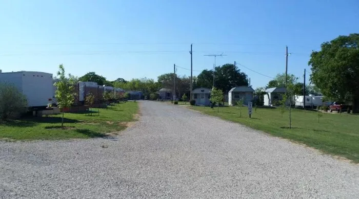 Country Place MHP Picture 1