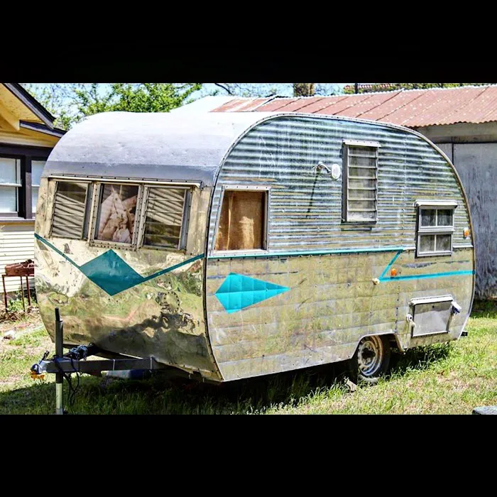 Off the Vine RV Park Picture 8