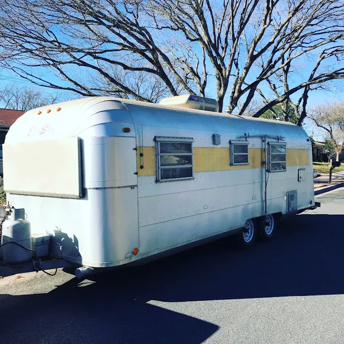 Off the Vine RV Park Picture 6