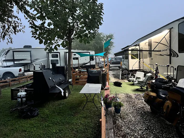 Circleville RV Park Picture 9