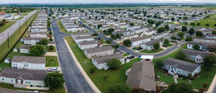 The Reserve at Oak Ranch (55+) - Manufactured Home Community Picture 6