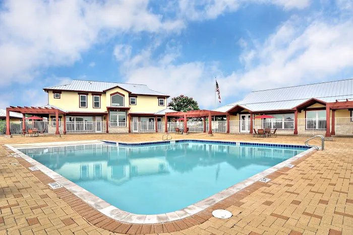 Oak Ranch - Manufactured Home Community Picture 5