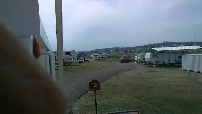 Outback RV Park Picture 3