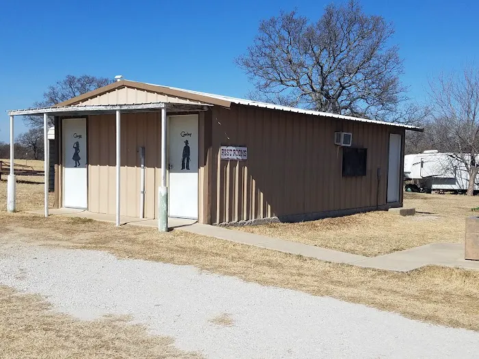 Outwest Campground & RV park Picture 3