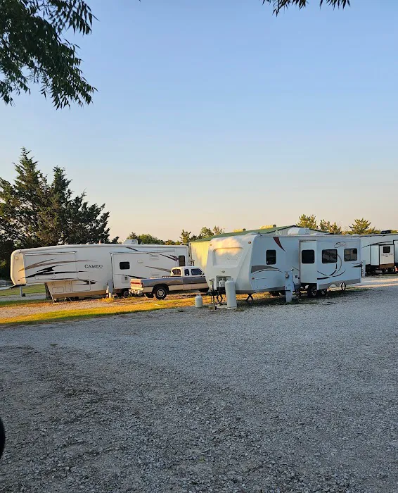 MIMOSA VALLEY RV PARK Decatur TX Gated LONG-TERM RV parking BY APPOINTMENT Picture 9
