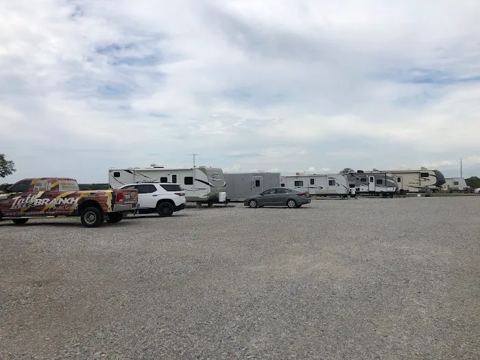 Decatur RV Park Picture 9