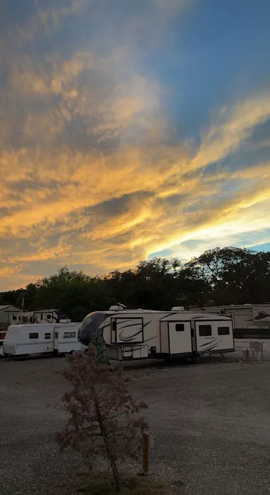 Decatur RV Picture 2