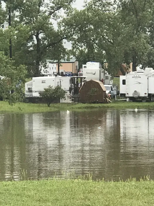 Stone Ridge RV Park Picture 2