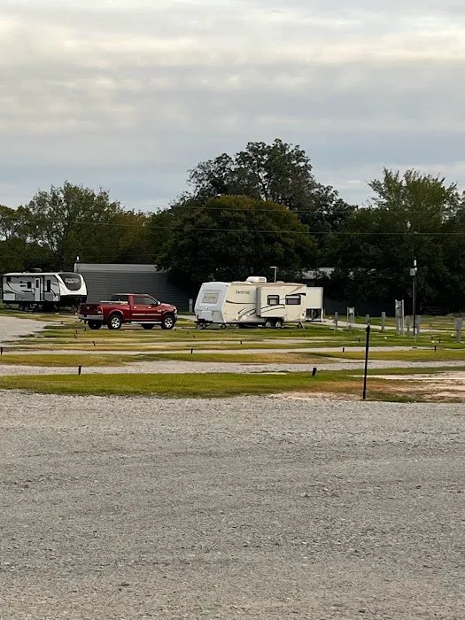 Eagle Creek RV Park Picture 1