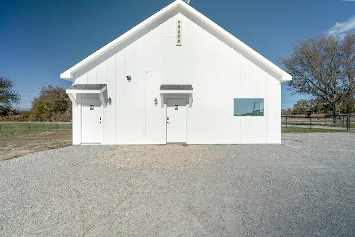 Eagle Creek RV Park Picture 5