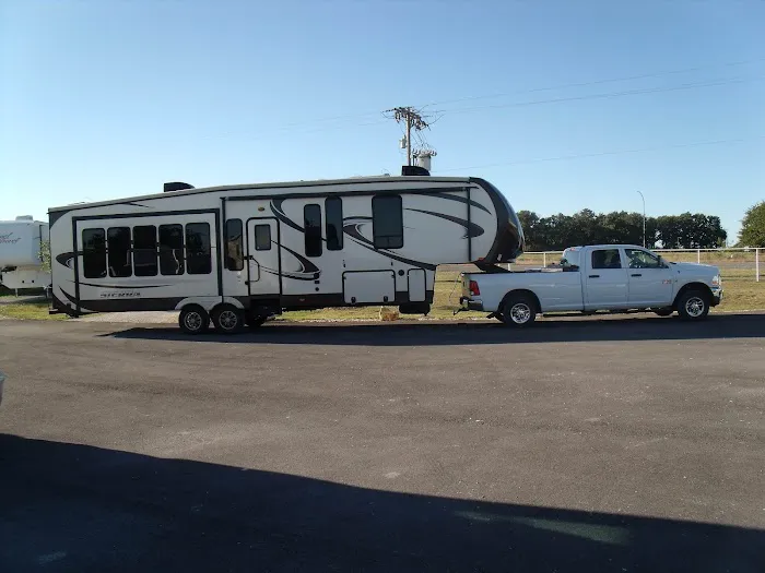 West Gate RV Park Picture 2