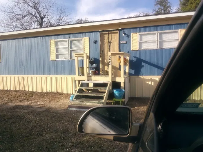 Shady Oaks Mobile Home Park Picture 2