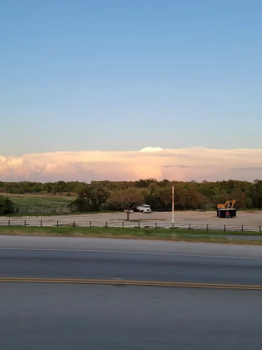 Lenae Oaks Mobil Home Community Picture 1