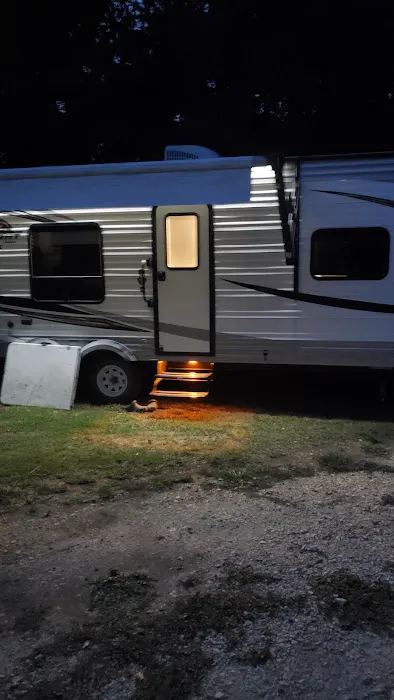 Getaway RV Park Picture 2