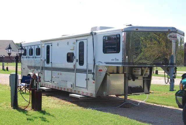 Hoof Prints Ranch Picture 8