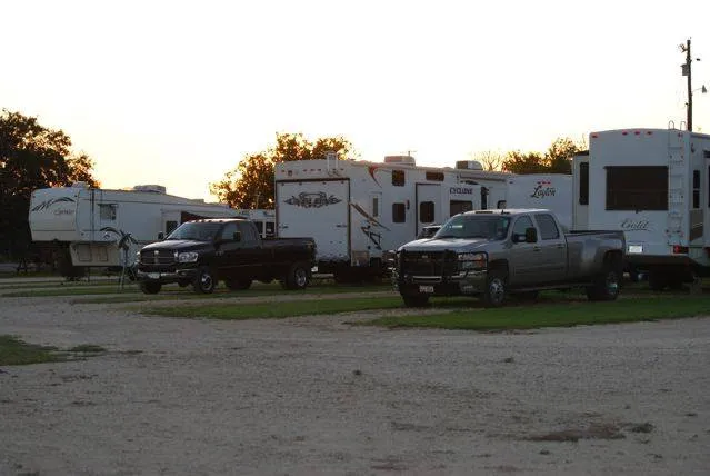 Hoof Prints Ranch Picture 3