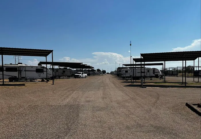 Quiet Country RV Park Picture 3