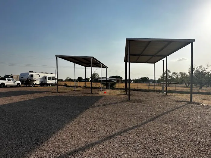 Quiet Country RV Park Picture 5