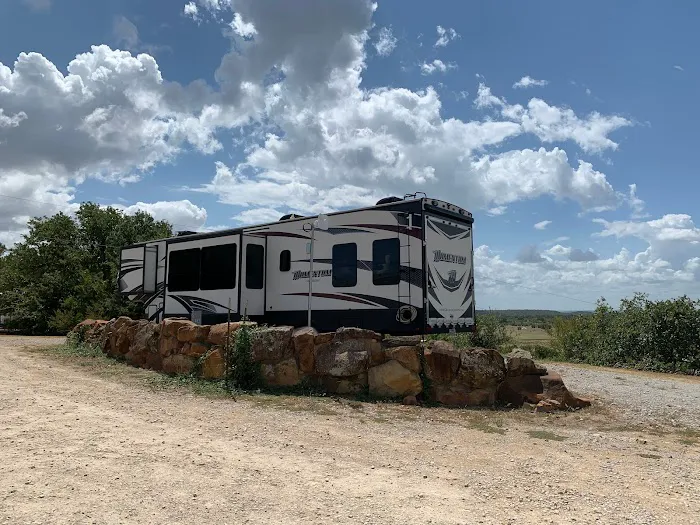 Eagle's Nest RV Park Picture 8