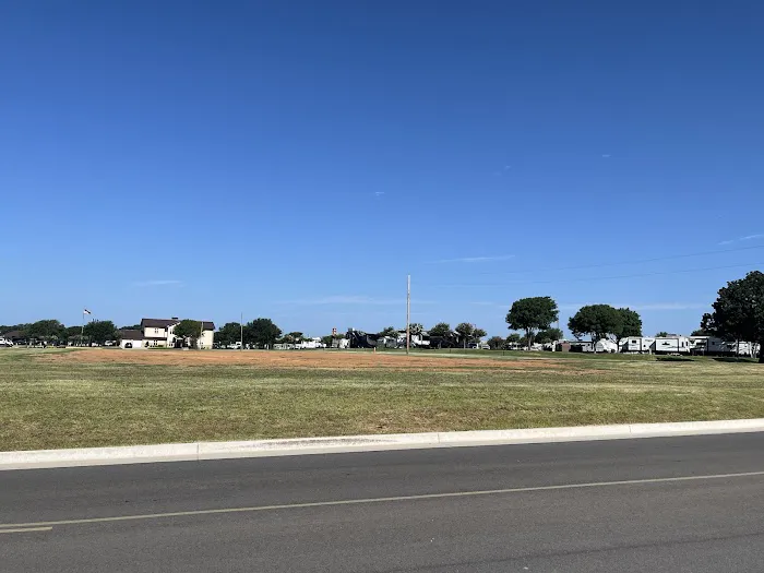 Fun Town RV Park at WinStar Picture 9