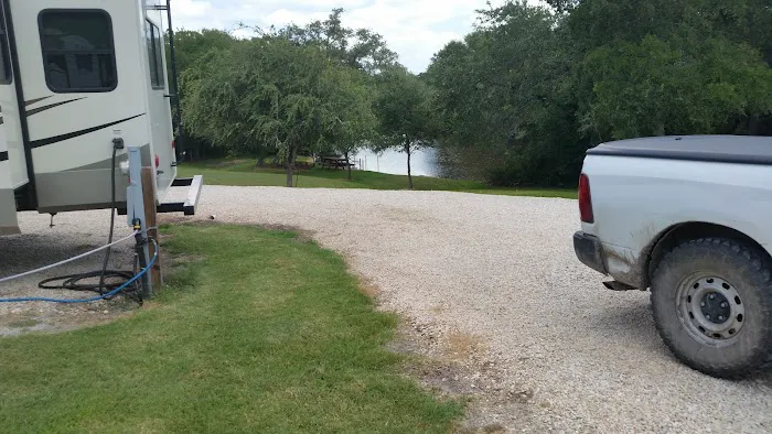 Harv's Paradise RV Oasis on the River Picture 5