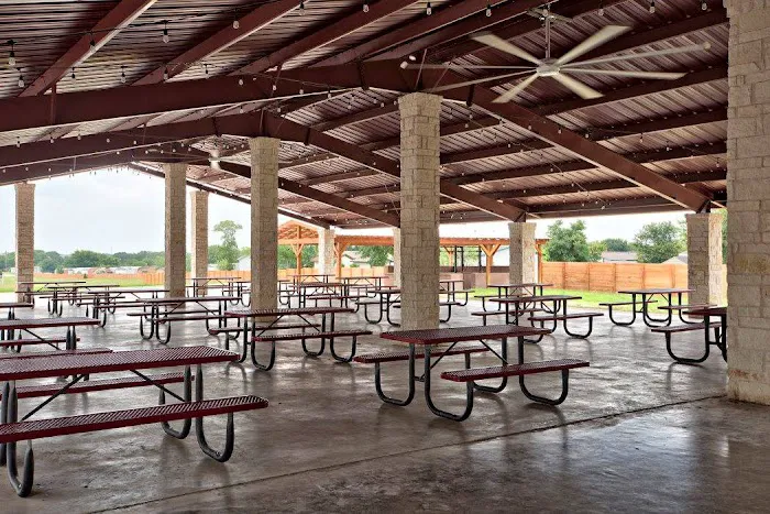 Loma Vista - Manufactured Home Community Picture 5