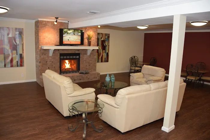 Dessau Fountain Estates Manufactured Home Community Picture 8