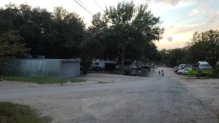 Mobile Home Haven Picture 4