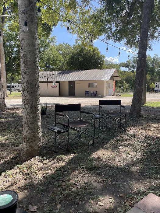 Gone Fishin RV park Picture 1