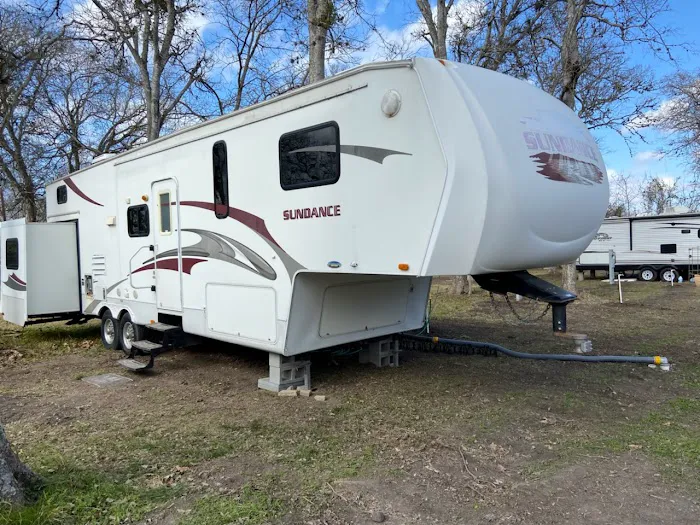 Gone Fishin RV Park Picture 2