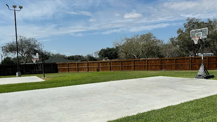 TLC RV Park and Resort Picture 8