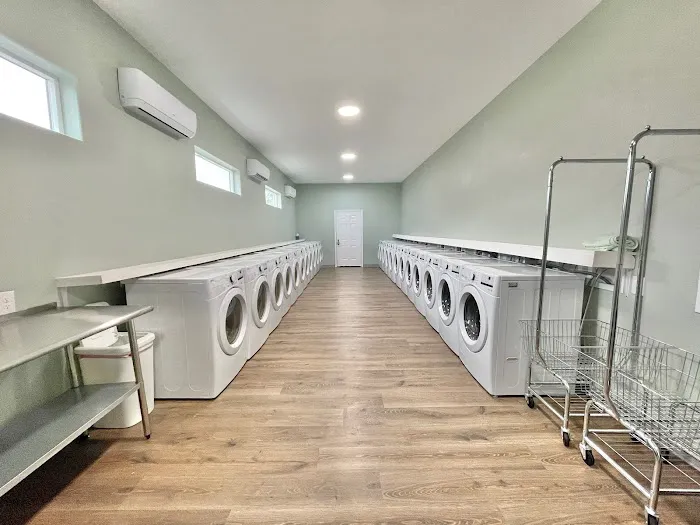 Lake Dewberry RV Resort Picture 8