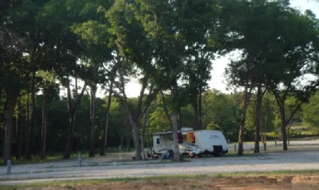 Shangri-La RV Resort Picture 2