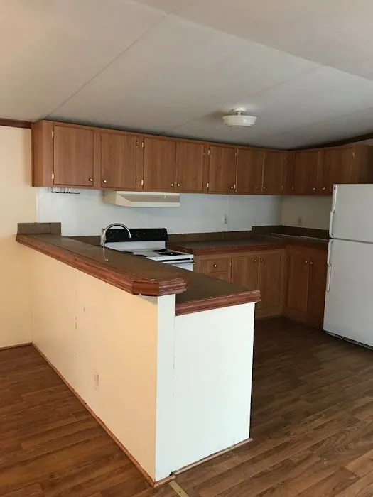 Meadowbrook Mobile Home Park Picture 5