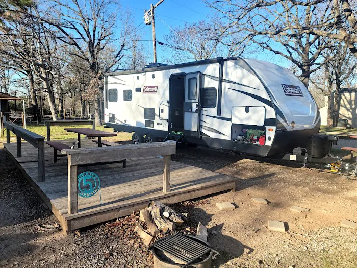 Shady Oaks RV Park Picture 1