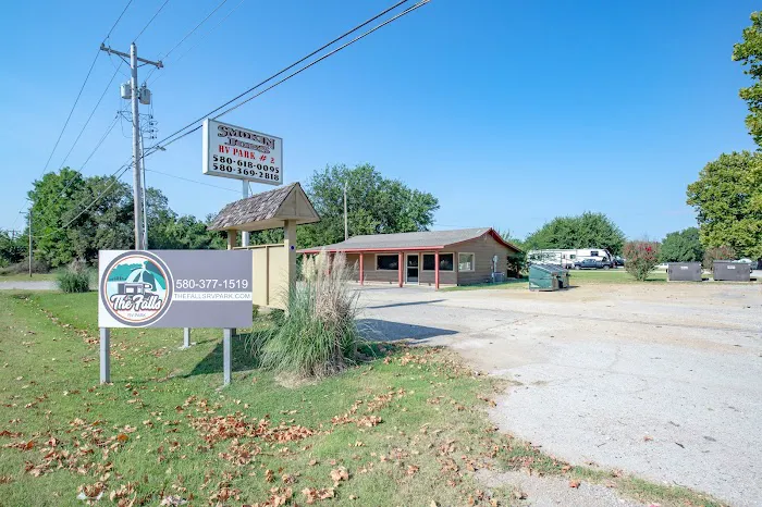 The Falls RV Park Picture 5