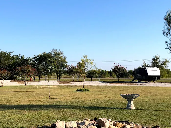 Horseshoe Acres RV/Mobile Home Park Picture 5