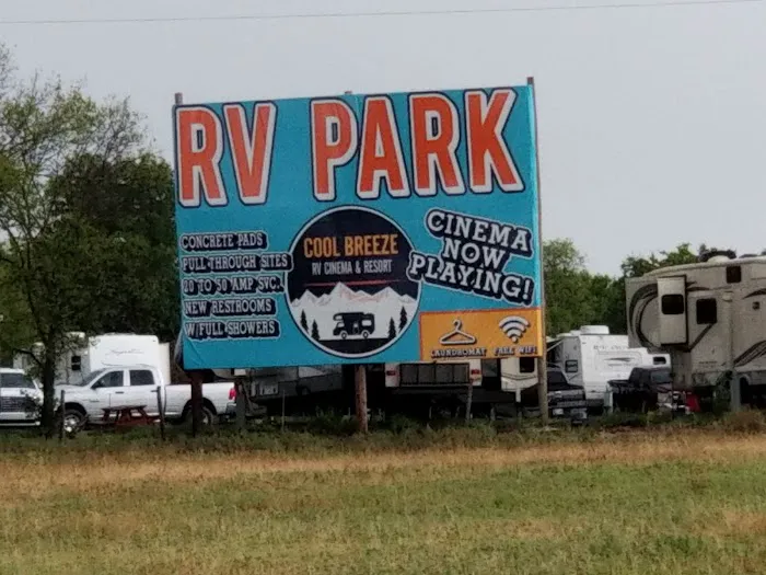 Cool Breeze RV Resort Picture 7