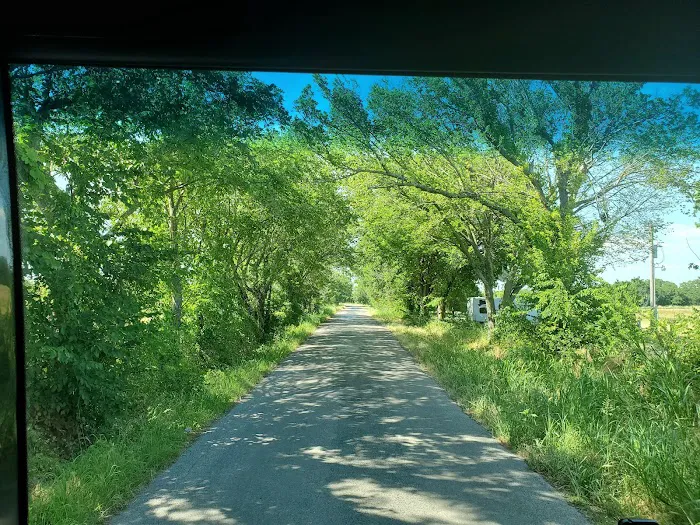 Arbuckle Mountain Bluegrass Music Park Picture 3